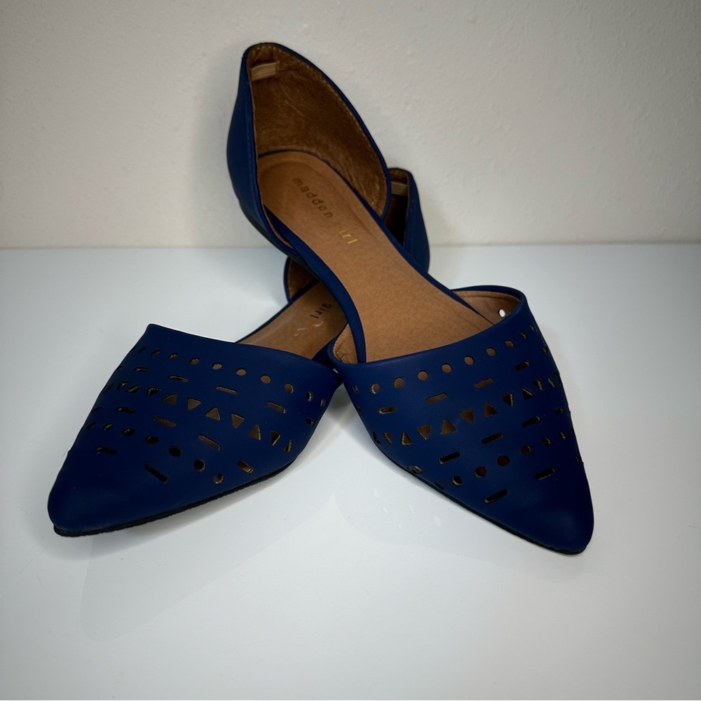 Madden Girl Flats 🥿 - Picture 2 of 7